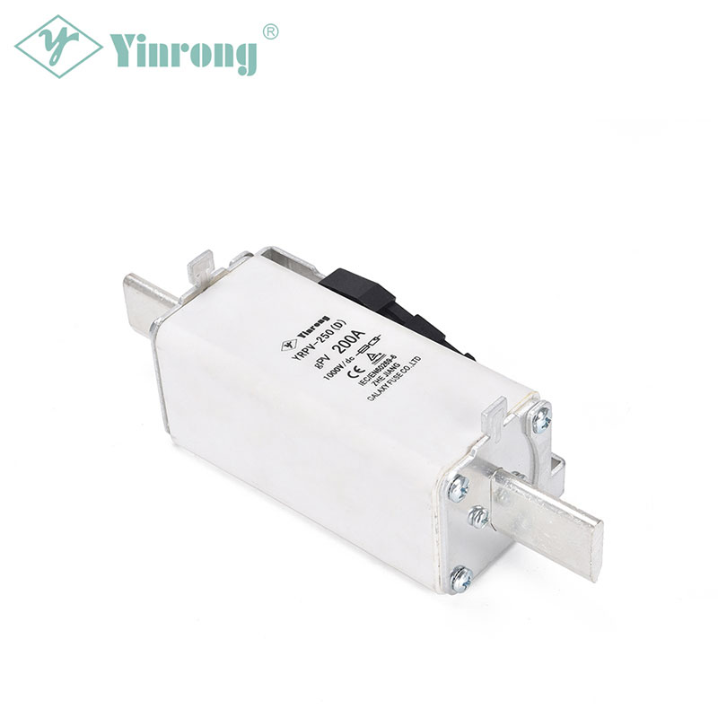 Неліктен 1000VDC 250A NH1XL Solar PV сақтандырғыш сілтемесі заманауи күн энергиясын қорғау үшін маңызды